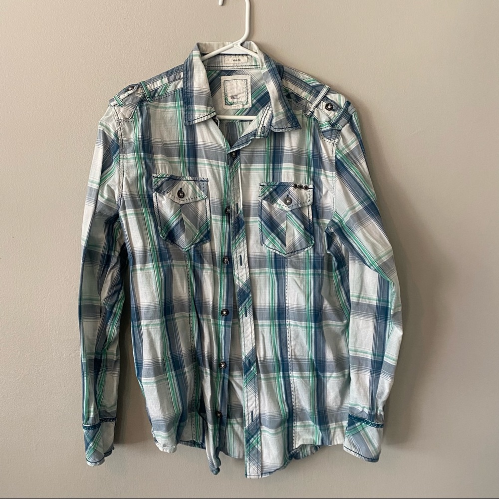 Size large lightweight plaid button up from BKE